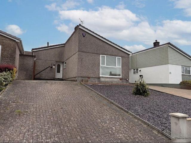 3 bedroom bungalow for sale