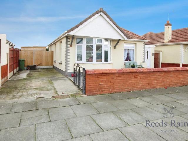 3 bedroom bungalow for sale