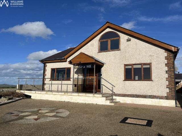 3 bedroom bungalow for sale