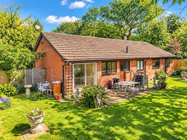 3 bedroom bungalow for sale