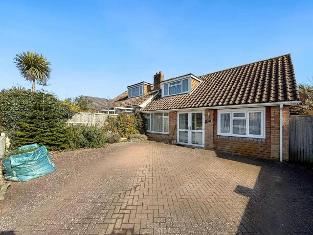 3 bedroom bungalow for sale