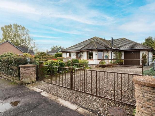 3 bedroom bungalow for sale