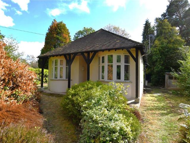 3 bedroom bungalow for sale