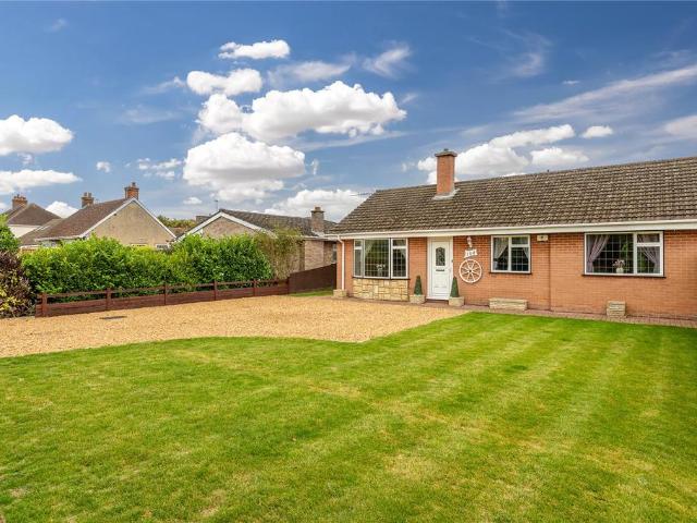 3 bedroom bungalow for sale