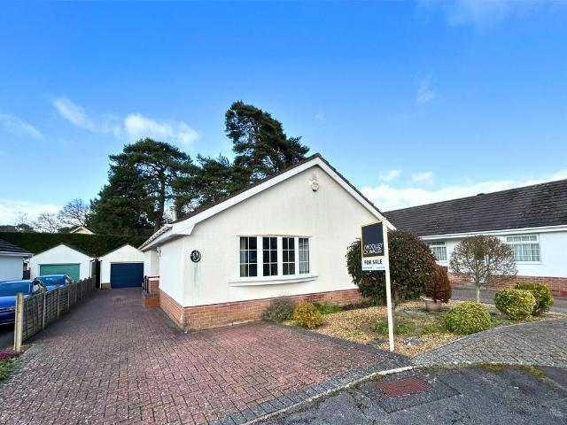 3 bedroom bungalow for sale