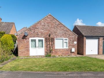 North Norfolk, East of England - Equipped kitchen