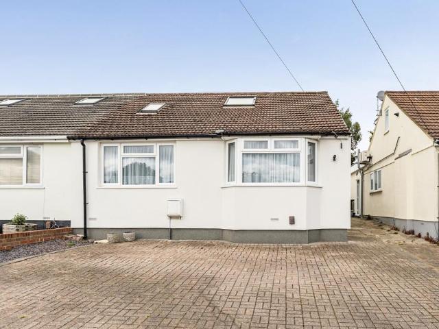 3 bedroom bungalow for sale