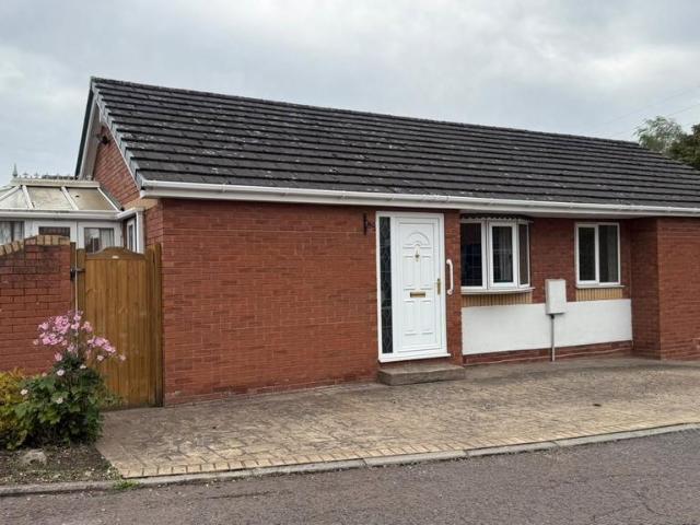 3 bedroom bungalow for sale