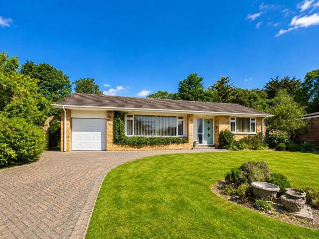 3 bedroom bungalow for sale
