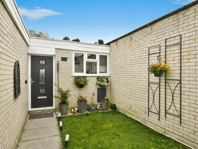 3 bedroom bungalow for sale