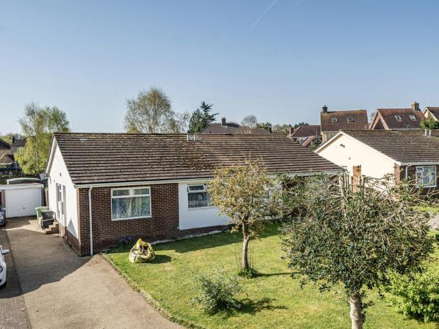 3 bedroom bungalow for sale