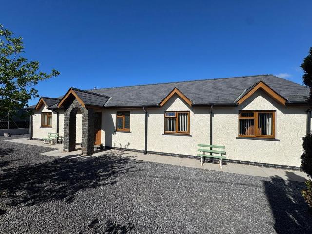 3 bedroom bungalow for sale