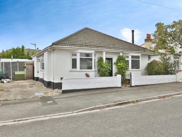 3 bedroom bungalow for sale