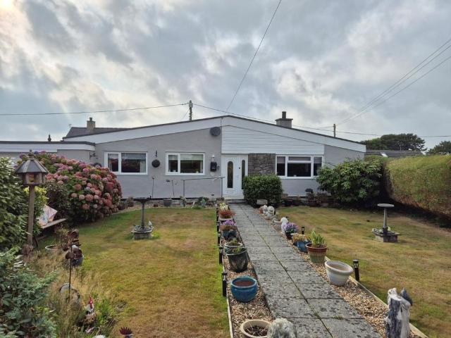 3 bedroom bungalow for sale