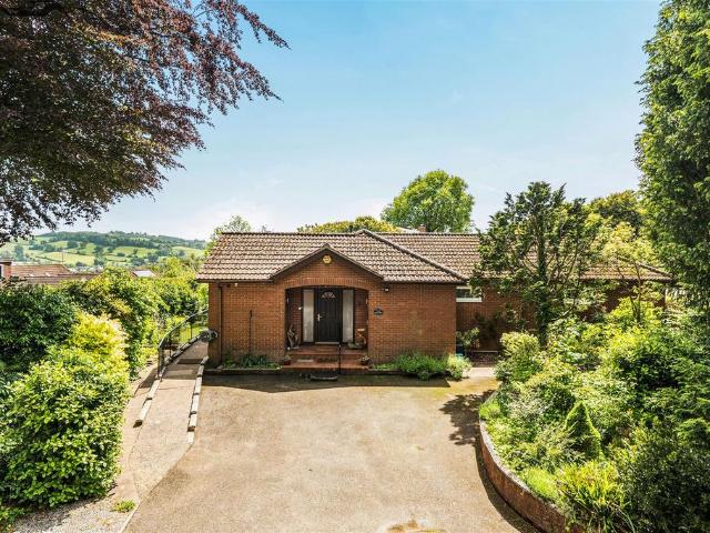 3 bedroom bungalow for sale