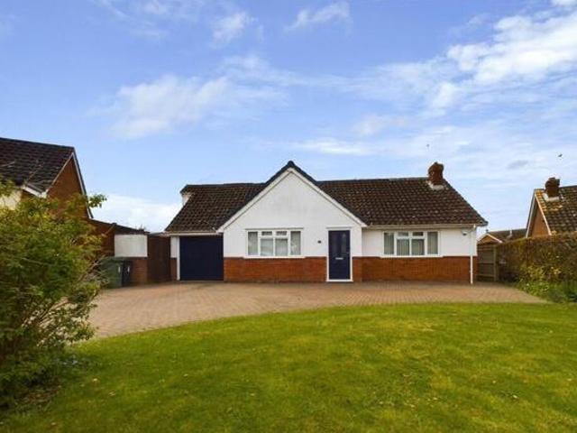 3 Bedroom Bungalow For Sale In Chinnor, Oxfordshire
