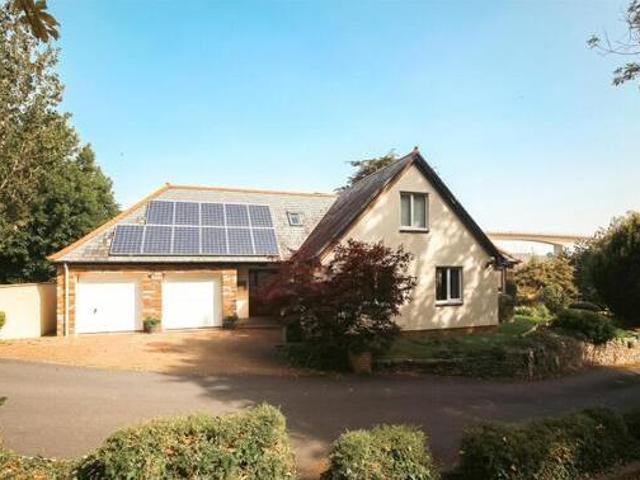 3 Bedroom Bungalow For Sale In Bideford, North Devon