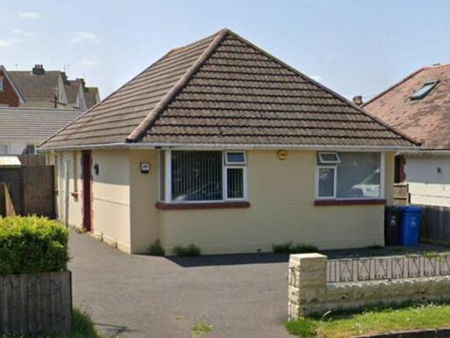 3 Bedroom Bungalow For Sale In Poole, Dorset