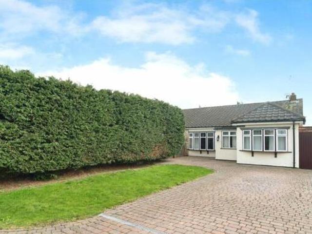 3 Bedroom Bungalow For Sale In Tilbury, Essex