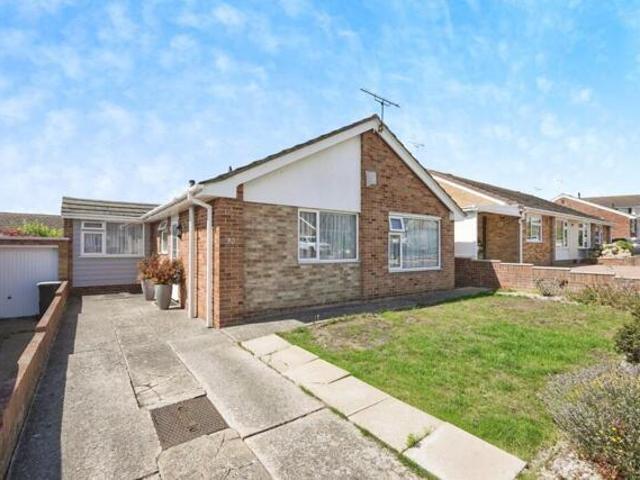 3 Bedroom Bungalow Ramsgate Kent 101060075
