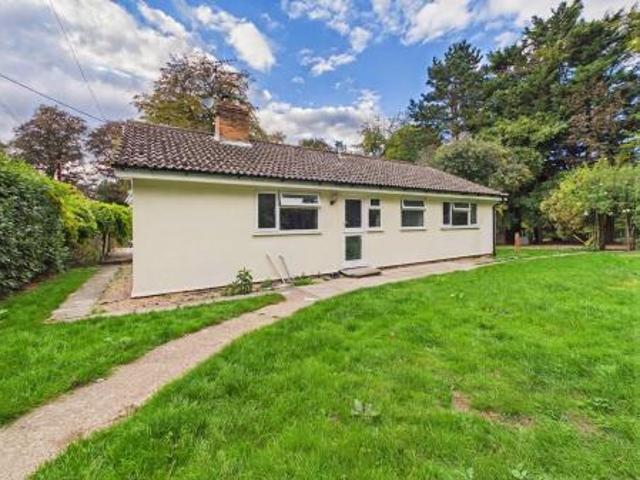 3 bedroom Bungalow To Let