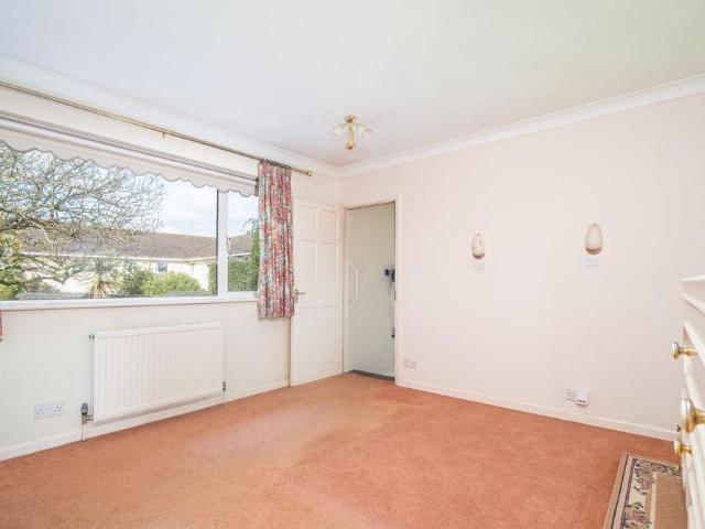 3 bedroom bungalow to rent