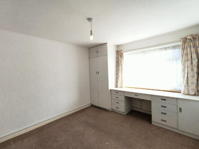 3 bedroom bungalow to rent