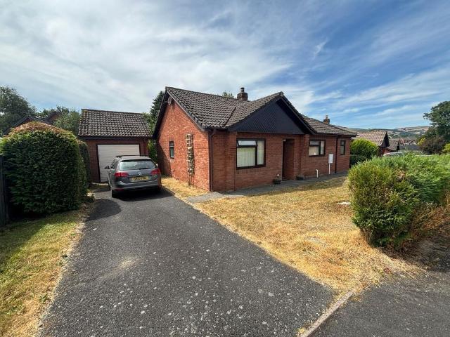 3 bedroom bungalow to rent