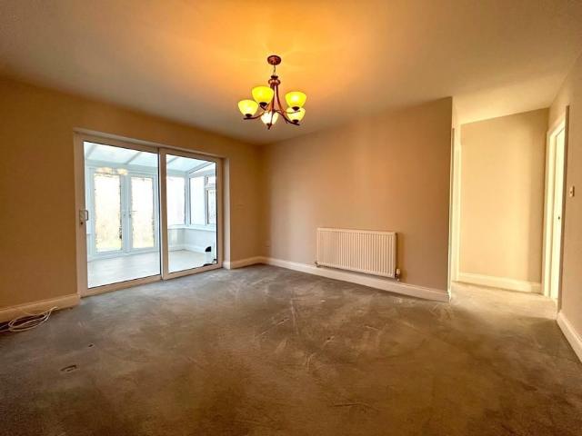 3 bedroom bungalow to rent