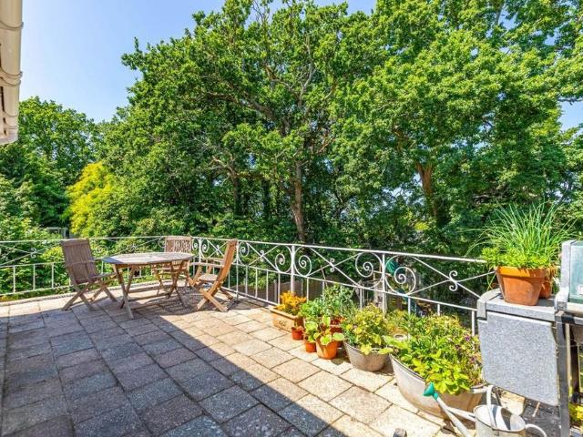 3 bedroom bungalow to rent