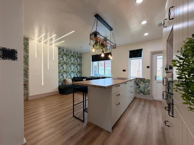 3 bedroom bungalow to rent