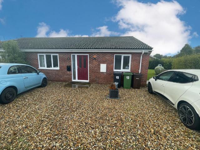 3 bedroom bungalow to rent