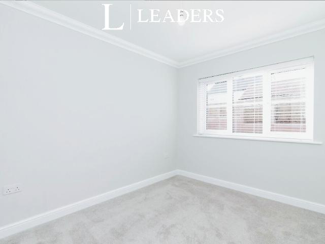 3 bedroom bungalow to rent
