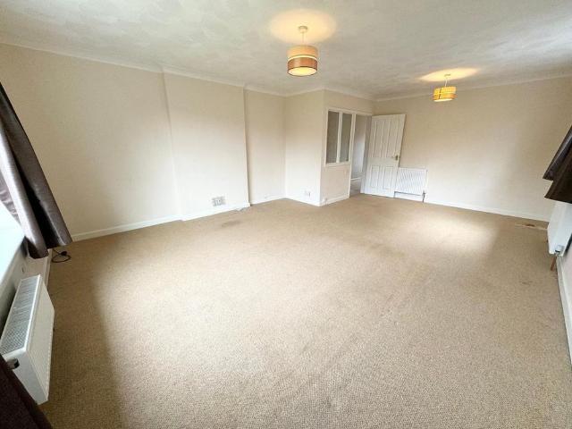 3 bedroom bungalow to rent