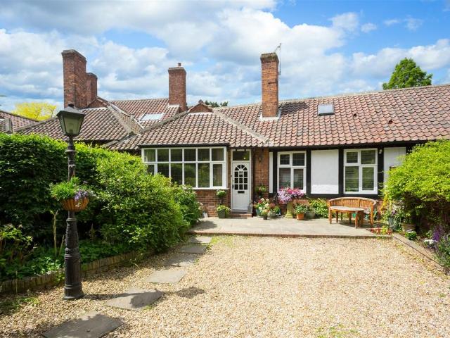 3 bedroom bungalow to rent
