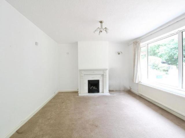 3 bedroom bungalow to rent