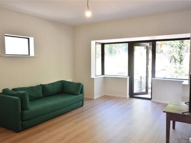 3 bedroom bungalow to rent