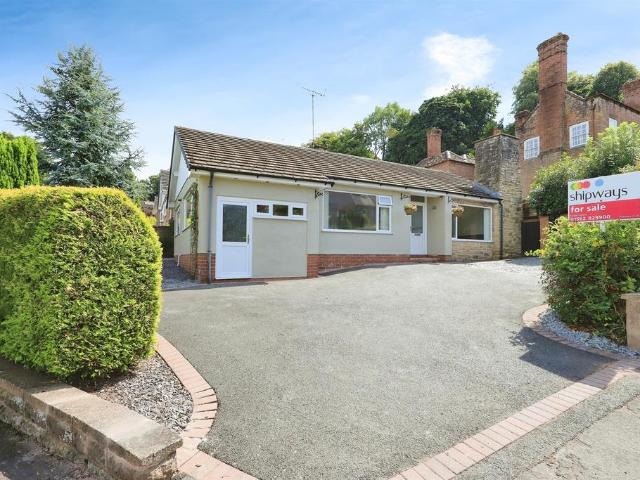 3 bedroom bungalow to rent