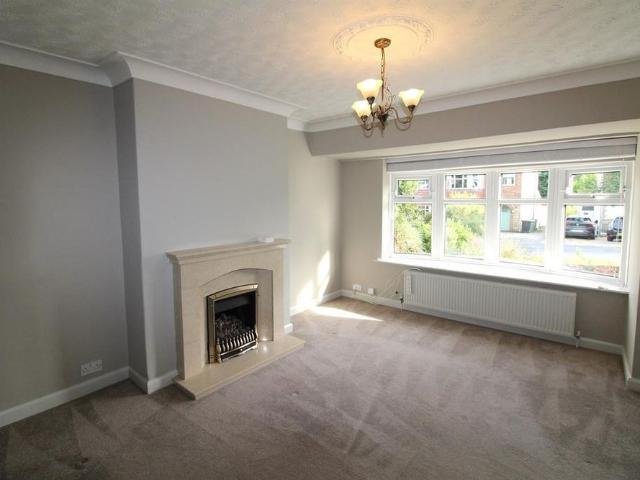 3 bedroom bungalow to rent