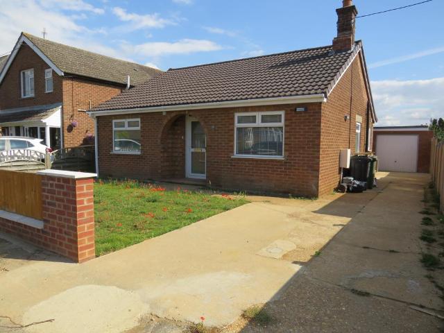 3 bedroom bungalow to rent