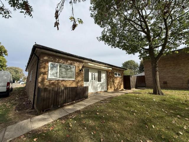 3 bedroom bungalow to rent