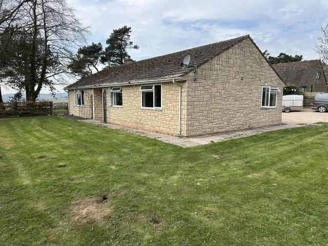 3 bedroom bungalow to rent