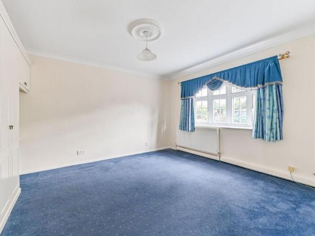 3 bedroom bungalow to rent