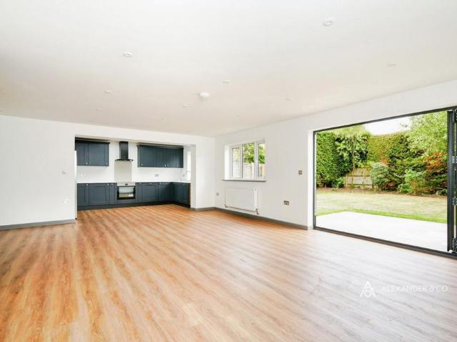 3 bedroom bungalow to rent