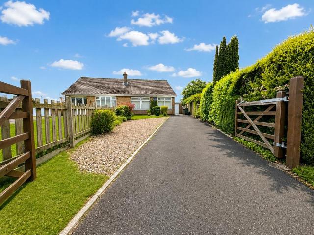 3 bedroom bungalow to rent