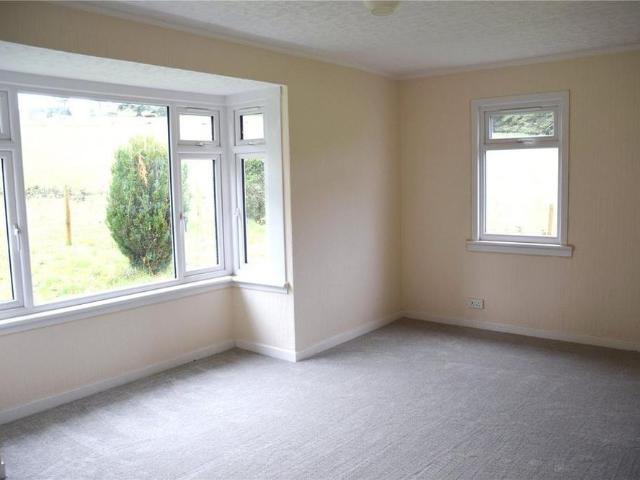 3 bedroom bungalow to rent