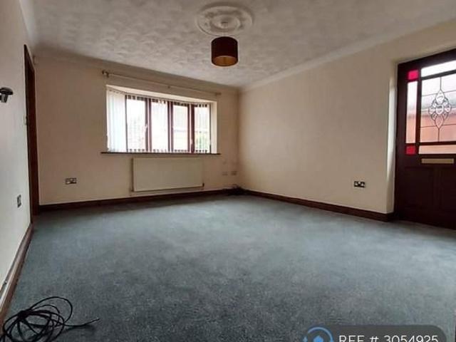 3 bedroom bungalow to rent