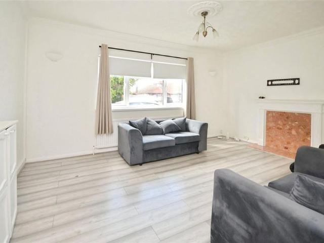 3 bedroom bungalow to rent