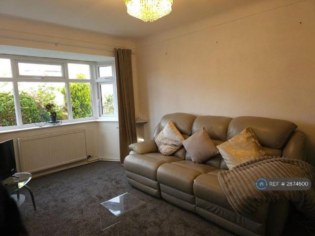 3 bedroom bungalow to rent