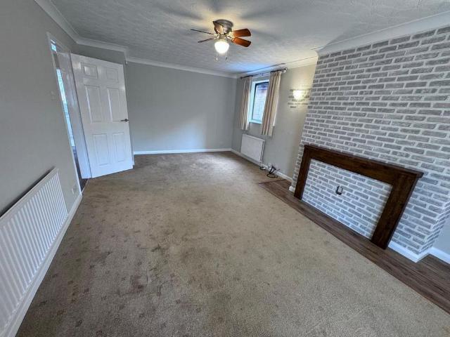 3 bedroom bungalow to rent